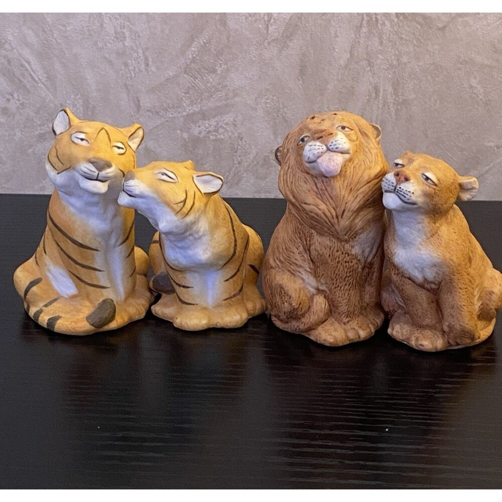Vintage Franklin Mint Noah's Ark Lion and Tigers salt and pepper shakers 1987